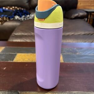 Owala Purple Water Bottle 28oz